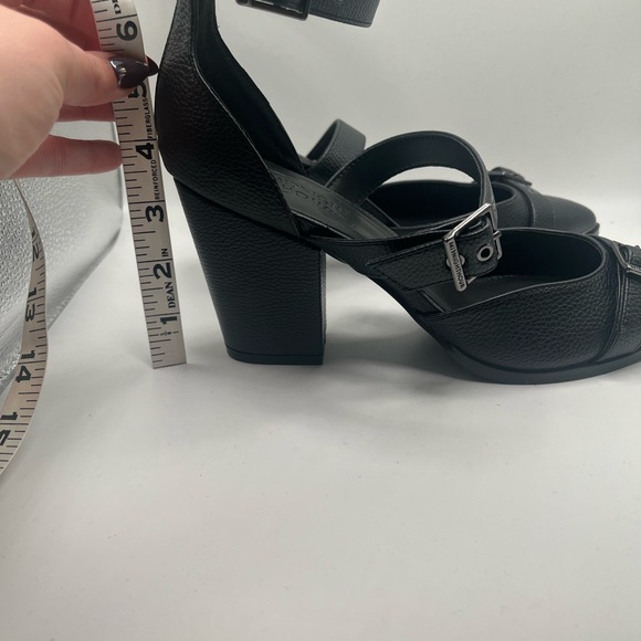 Enchantress Buckle Up Heel Size 10 - Picture 9 of 9